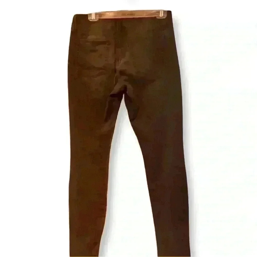Gray Joe's Skinny Jean in a Size 29 - Picture 2 of 9